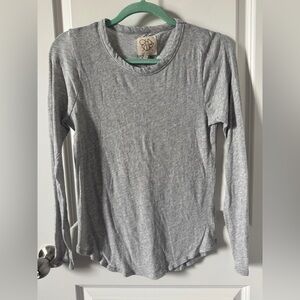 NWOT CHASER Gray Long Sleeve Top Size Medium